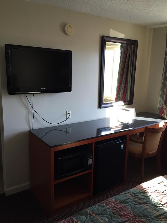 Royal Inn Motel Watertown Luaran gambar